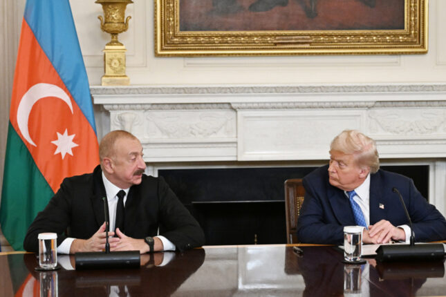 “Necə gedir işlər? Atışma yoxdur?” – Əliyevlə Trampın dialoqu