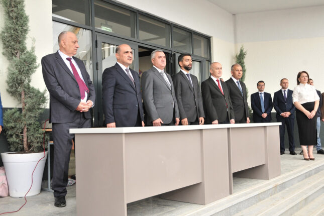 Abşeronda silsilə tədbirlər keçirilib, yeni məktəblərin açılışları olub – Fotolar