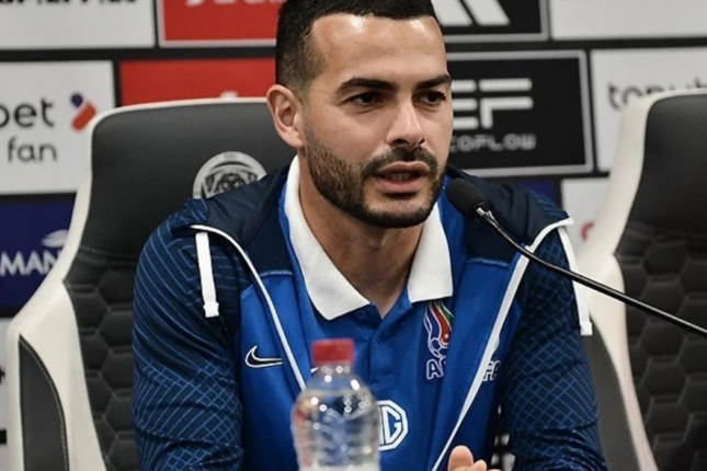 Emin Mahmudov: “Azərbaycan millisində ən çox qol vuran futbolçu olduğum üçün xoşbəxtəm”