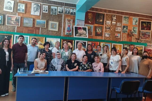 “Fırçanın sirdaşı və ya bir rəssam ömrü” adlı rəsm sərgisi keçirilib – FOTO