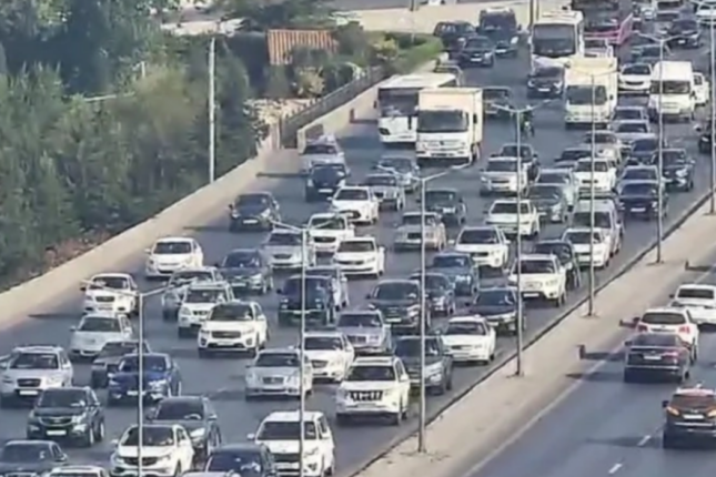 Bakı–Sumqayıt yolunda qəza – tıxac yarandı