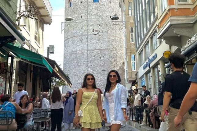 Vüsalə Əlizadə və qızı İstanbulda belə dincəldi – Foto