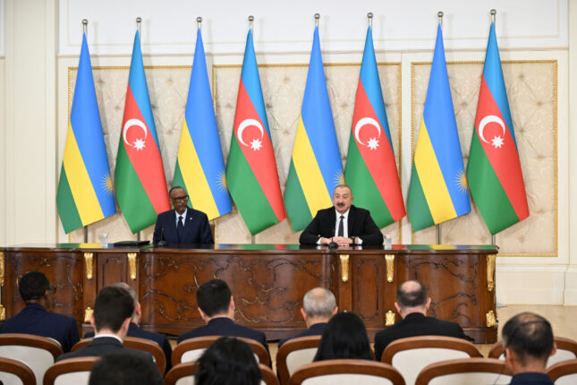 Azərbaycanla Ruanda prezidentləri mətbuata bəyanatlarla çıxış ediblər