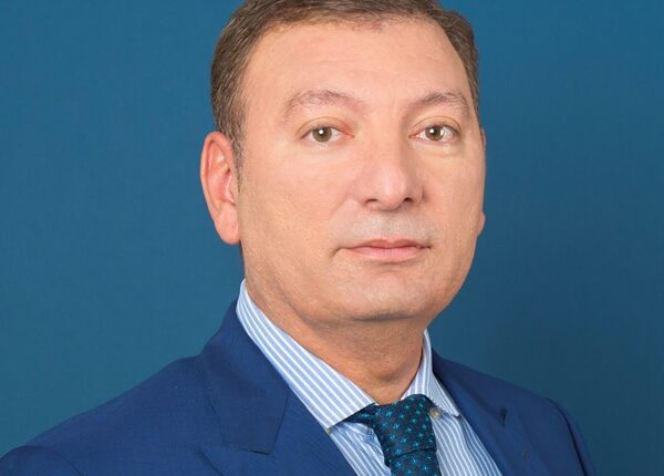 Vəkildən deputat Adil Vəliyevə CAVAB