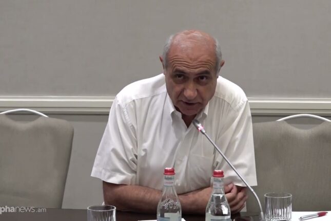 “Paşinyan Bakıya görə ordunu darmadağın edir”