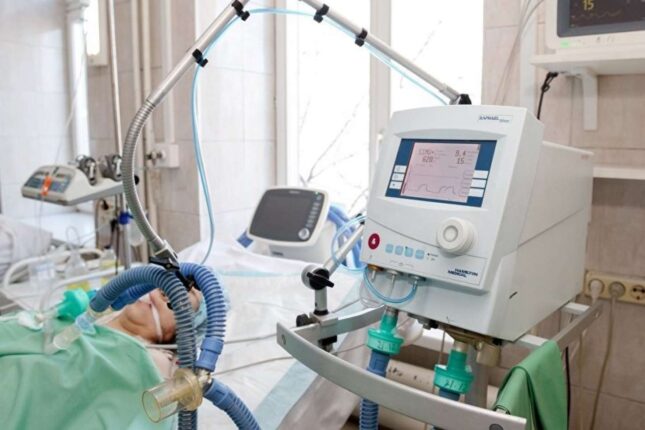 Tanınmış şair reanimasiyaya yerləşdirildi – FOTO