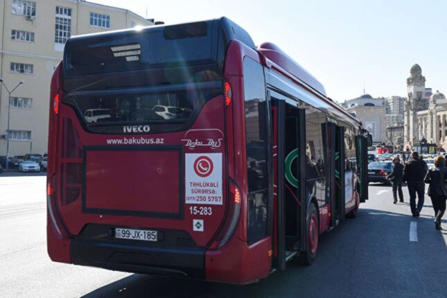 Bu şəxslər üçün ictimai nəqliyyat pulsuz olur?