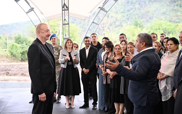 O şeiri özün yazmısan?” – Video