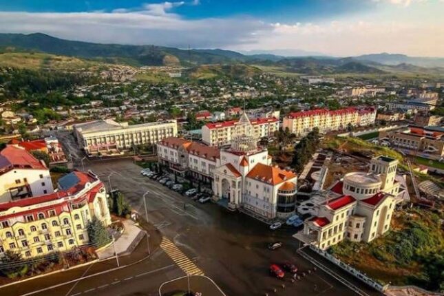 Xankəndidə silahlı təxribat planlaşdıran erməni əsilli sakin saxlanıldı – Bir polis əməkdaşı yaralanıb