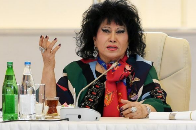 88 yaşlı Zeynəb Xanlarova canlı ifası ilə gündəm oldu – VİDEO