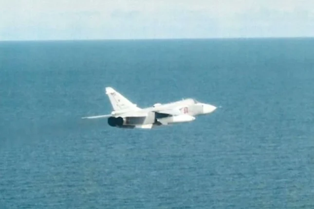 İsveç Ordusu Estoniya sərhədlərini pozan Rusiya qırıcılarının fotolarını yayıb