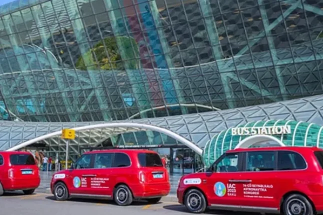 Aeroportda taksilərlə bağlı yeni qayda – Agentlik araşdırır