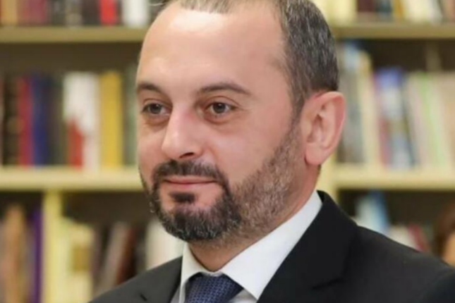 Erməni səfir: “Qonşumuz Azərbaycanla…”