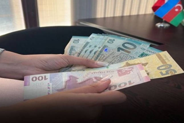 Dövlət qurumlarında çalışanlara ŞAD XƏBƏR