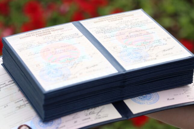 Bu şəxslərin diplomları ləğv edilməlidir – Ekspertdən SƏRT TƏKLİF