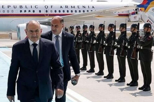 Paşinyanın təyyarəsi Azərbaycan üzərindən uçdu