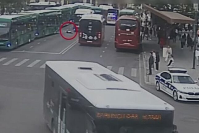 “28 May”da avtobusun qadını vurduğu hadisənin VİDEOSU