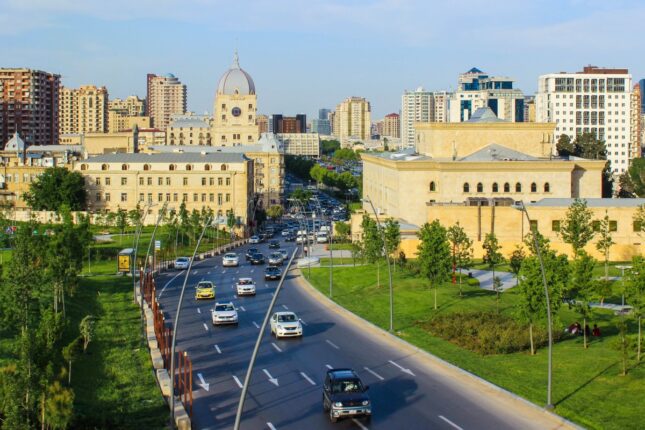 Ödənişli zona PROBLEMİ… “Tıxacı həll edəcək bütün alternativlər tükənib ki?”