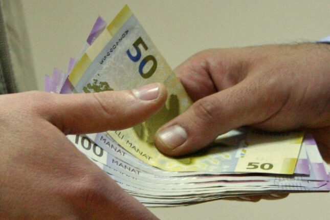 Azadlığa çıxmaq istədi, 30 min manat pulu batdı – Dələduzluq cinayəti