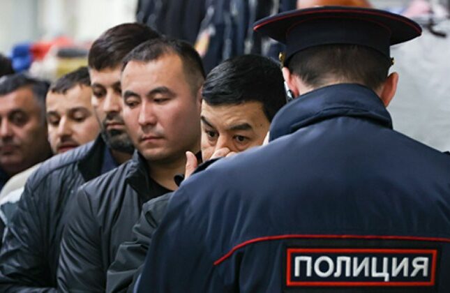 Əcnəbilər Rusiyadan deportasiya ediləcək