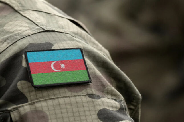 30 yaşınadək əsgərlikdən yayınan gənc həkim cəzalandırıldı