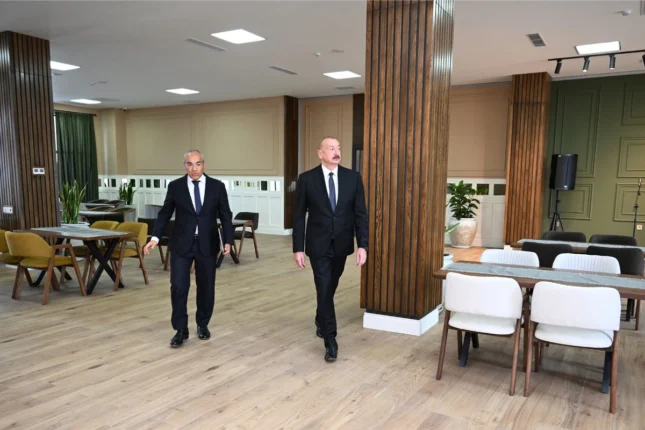 Prezident Səməd Vurğun adına Yaradıcılıq Evinin açılışında (FOTO)