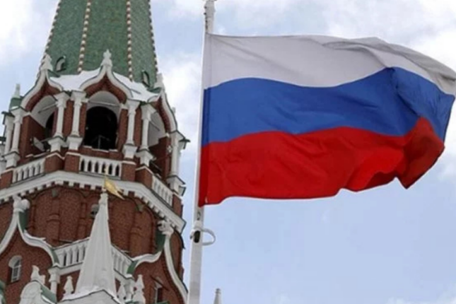 Rusiyaya gedən azərbaycanlılar hava limanında niyə saxlanılır?