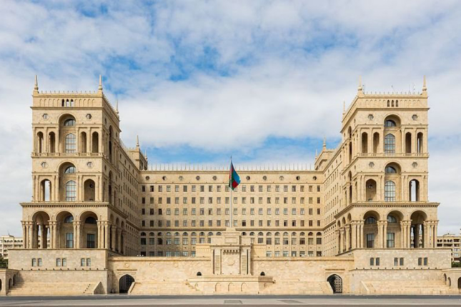 Bu qurumlar onlayn rejimə keçdi