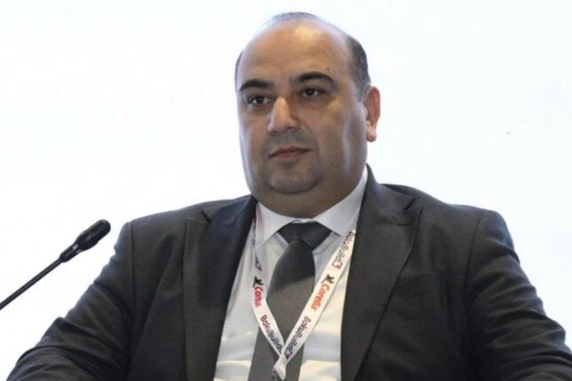 Tofiq İslamov vəzifəsindən azad edildi