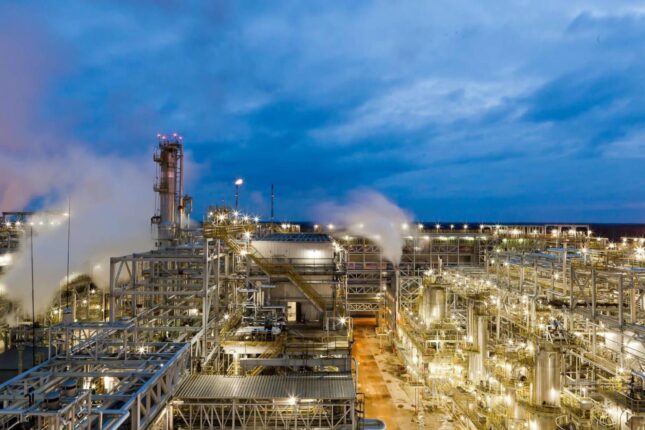 USQ Rusiyanın ən böyük neft emalı zavodlarından birini vurdu