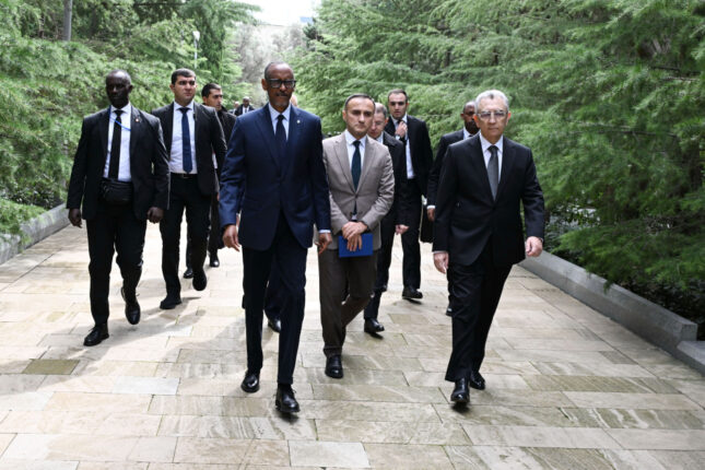 Ruanda Prezidenti Fəxri xiyabanda-FOTO