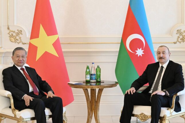 İlham Əliyev Vyetnam Prezidentini təbrik etdi