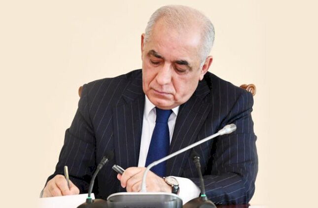 Baş nazir sərəncam imzaladı – İşçi qrupun tərkibi yeniləndi