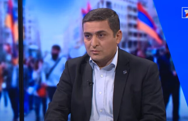 İrəvandan daha bir addım: Qarabağdan danışmaq separatizm sayılacaq