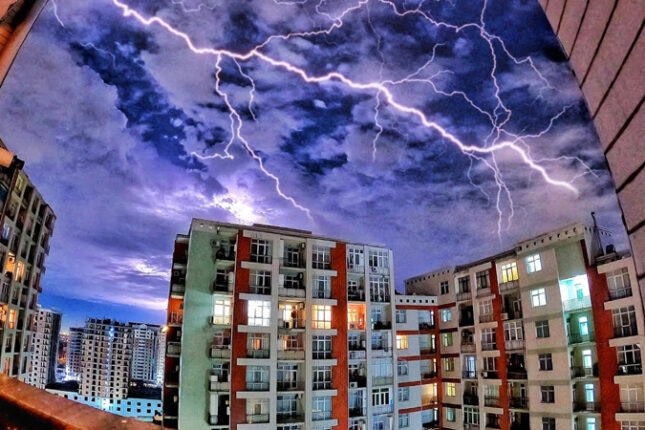 Şənbə günü yağış yağacaq, şimşək çaxacaq