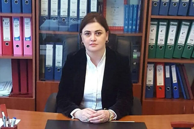 Bakıda məktəb direktoru məhkəməyə verildi – SƏBƏB