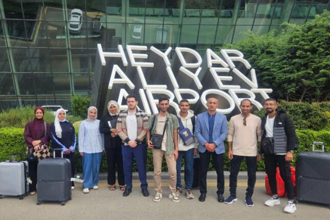 14 fələstinli tələbə Qəzzadan Bakıya təxliyə edildi (FOTO)