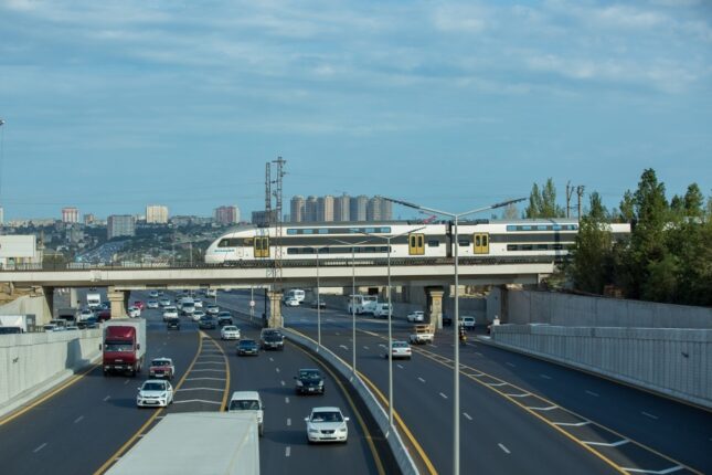 Xırdalan–Sumqayıt sərnişin qatarının fəaliyyəti DAYANDIRILIR