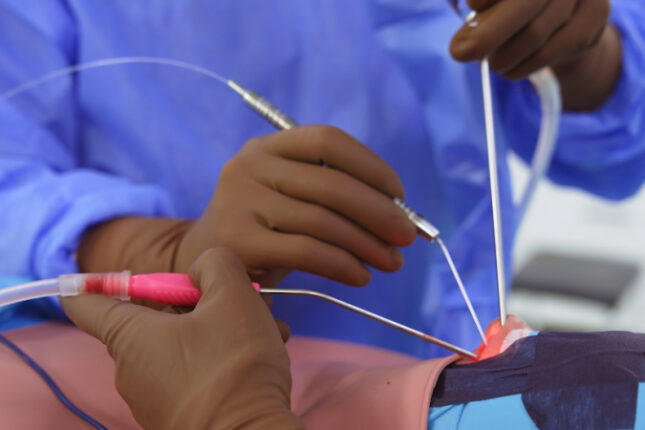 Tanınmış cərrahdan şikayət (VİDEO)