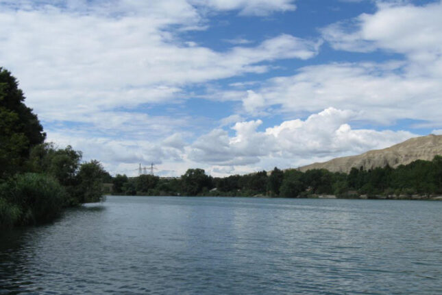 Kür çayında bir nəfər batıb