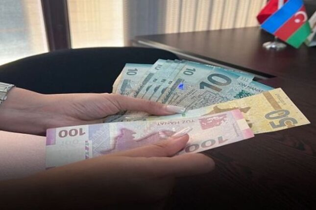 Bu şəxslərin maaşı 3 dəfə artdı – RƏSMİ