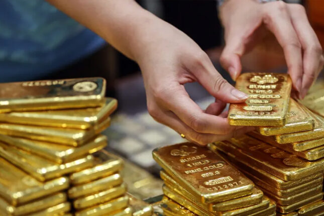 Tarixdə ilk dəfə qızılın qiyməti 4000 dolları keçdi