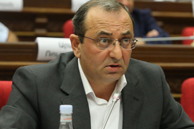 Erməni deputat: “Vaxtıyla hər il Qarabağdan 80 min ton taxıl daşıyırdıq”