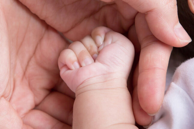 Mingəçevirdə zirzəmidən körpə tapıldı