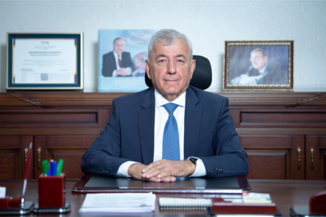 Rektor Yaqub Piriyev 850 minlik xərc edir