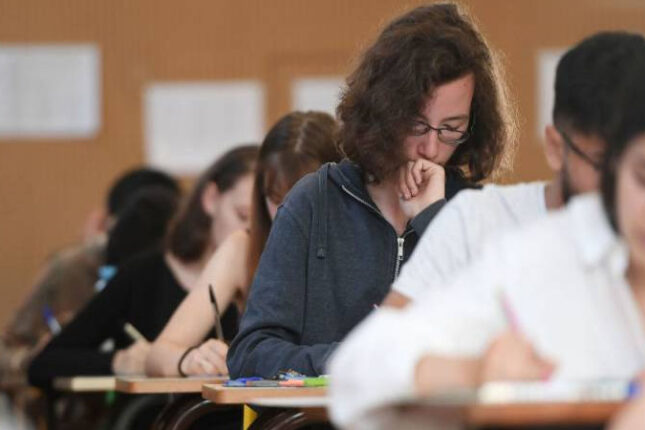 Bu şəxslərin təhsil güzəştləri gələn il də qüvvədə qalacaq (SİYAHI)