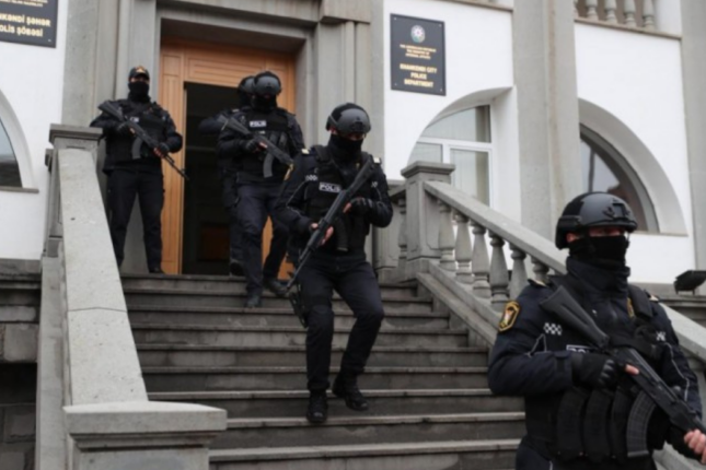 Xankəndidə kürəkən, qayınata və qayın saxlanıldı – SƏBƏB