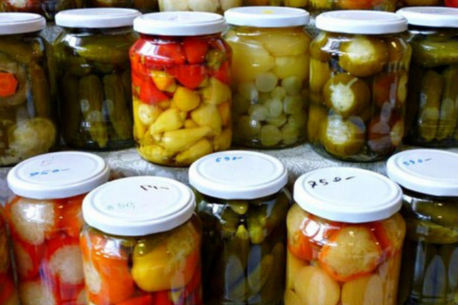 Zəhərlənməyə səbəb olan turşular: Nəyə diqqət etməliyik?