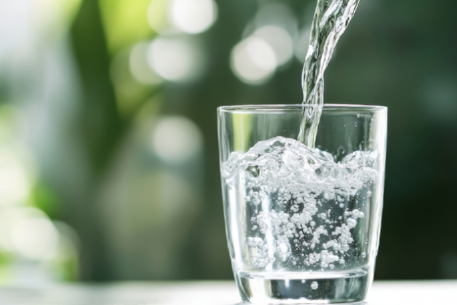 Yapon üsulu su içməklə də arıqlaya bilərsiniz: Ən asan arıqlama üsulu