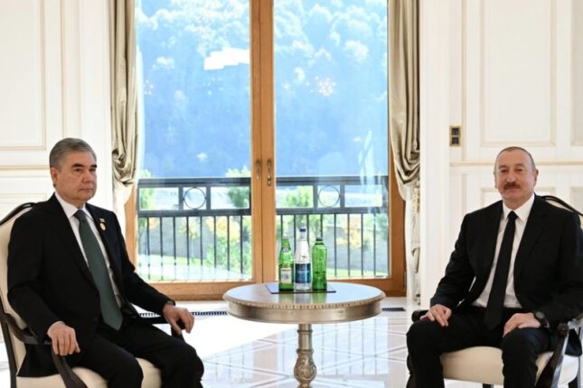 İlham Əliyev Qurbanqulu Berdiməhəmmədovla görüşüb – FOTO